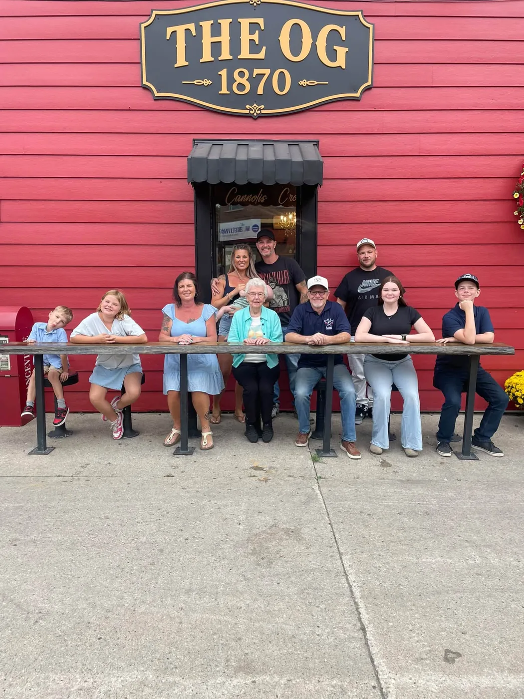 The team at The OG 1870.